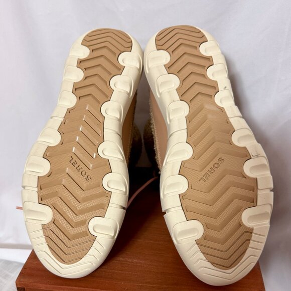 NWT Sorel Women's Explorer II Joan Cozy Cold-Weather Boots - Size 9 - Picture 8 of 10